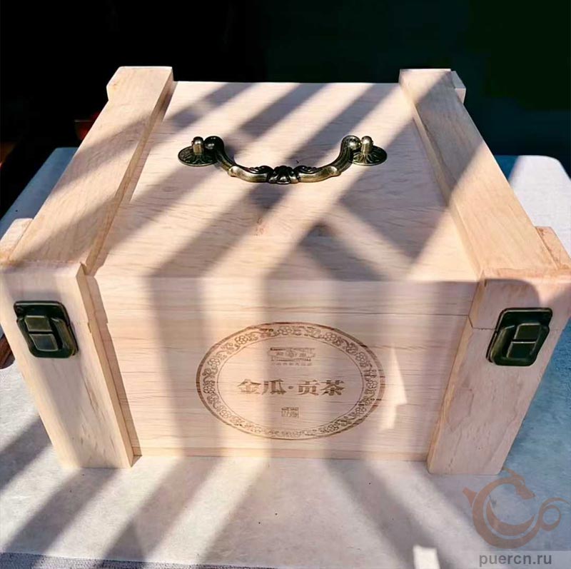 Мэнку Жунши Биндао Гушу Цзиньгуа Гунча, шэн пуэр, 2000 гр, 2010 г.