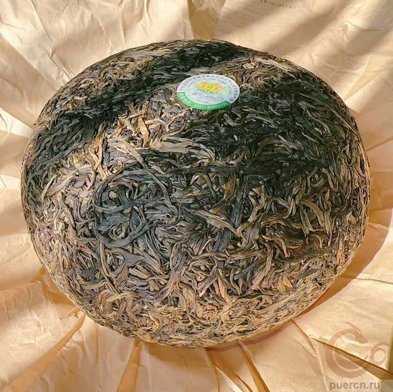 Мэнку Жунши Биндао Гушу Цзиньгуа Гунча, шэн пуэр, 2000 гр, 2010 г.