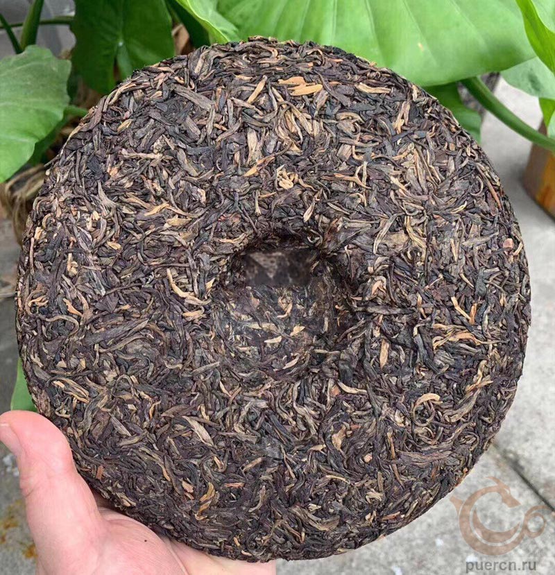 Мэнку Жунши Цяому Чжи Дянь, шэн пуэр, 500 гр, 2010 г.