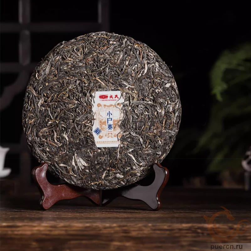 Мэнку Сяо Ху Сай, шэн пуэр, 400 гр, 2023 г., поверхность прессованного чая
