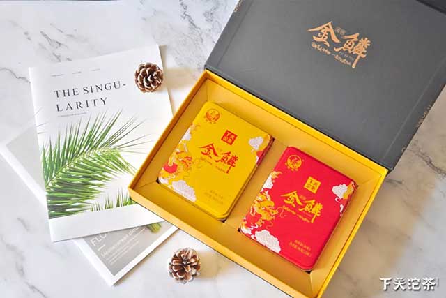 Ся Гуань Цзинь Линь Лунчжу «Золотые жемчужины дракона», 192 гр, 2019 г. - шэн и шу пуэр в подарочной коробке