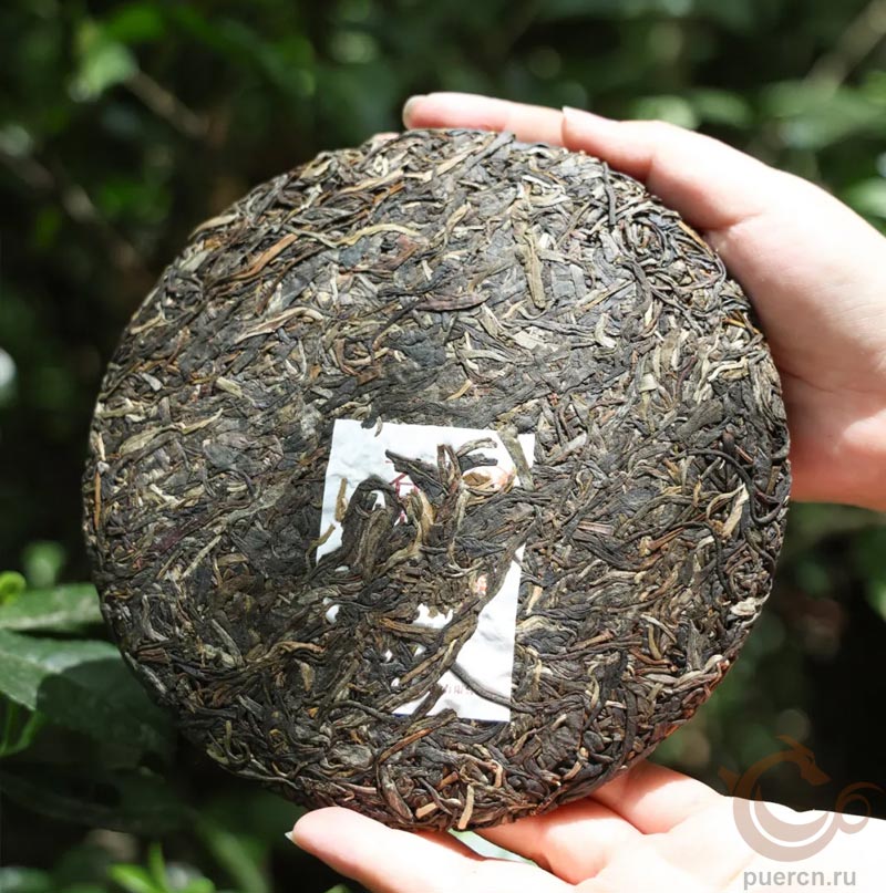 Ся Гуань Цан Эр Цзинь Бин, шэн пэур, 357 гр, 2025 г.