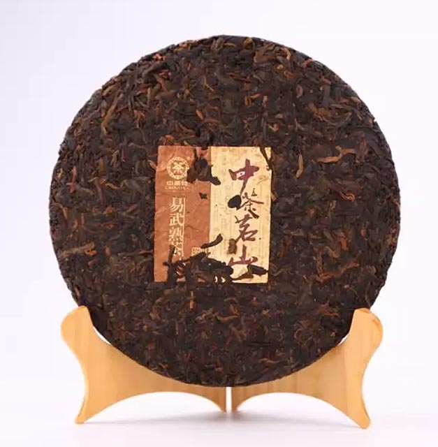 Чжун Ча И У, шу пуэр, поверхность чайного блина