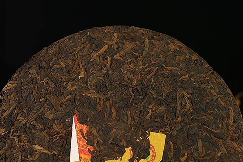Чжун Ча Па Ша, шу пуэр, 357 гр, 2020 г. поверхность чайного блина