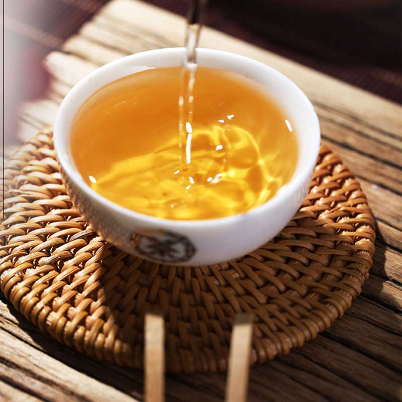 Чжун Ча Шу Шоу Лао Бань Чжан Да Шу, шэн пуэр, 357 гр, 2020 г. цвет чайного настоя