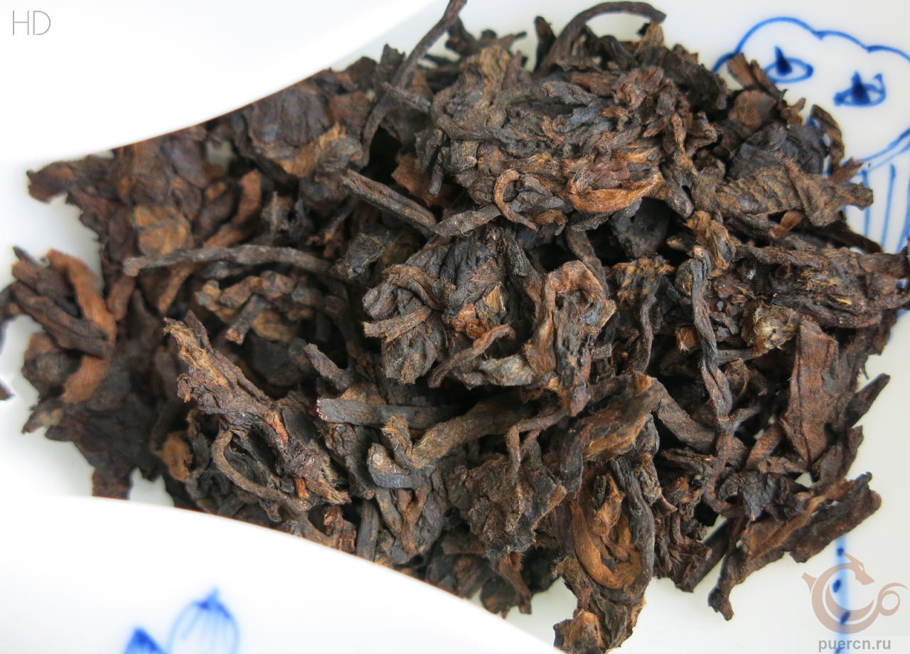 Дянь И Хао, И У Чжэнь Шань, шу пуэр, 357 гр, 2022 г.