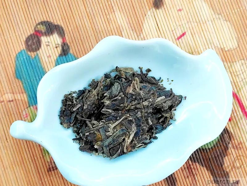 Ся Гуань Байнянь Иньсян Гу Шу Бин Ча, шэн пуэр,2023 г. – сухой чай